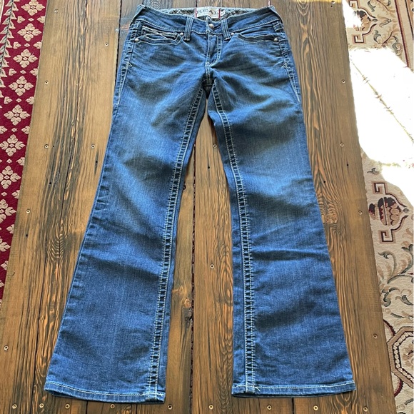 Women’s Ariat jeans - Picture 5 of 9